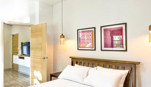 Suite with Garden View