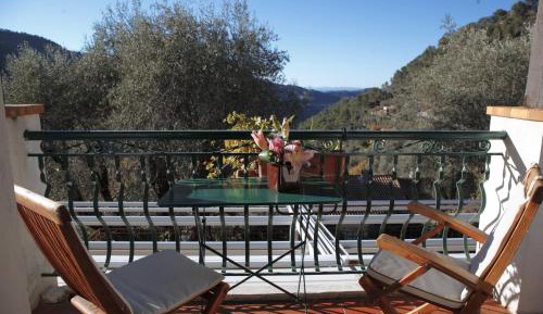 Provençal Superior Double Room with Balcony and Valley View