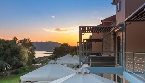 Two-Bedroom Villa (2 - 4 Adults) - Split Level