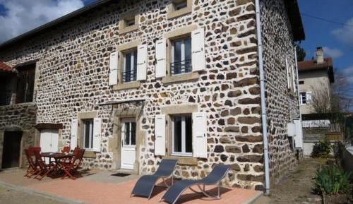 Holiday Home (6 Adults)