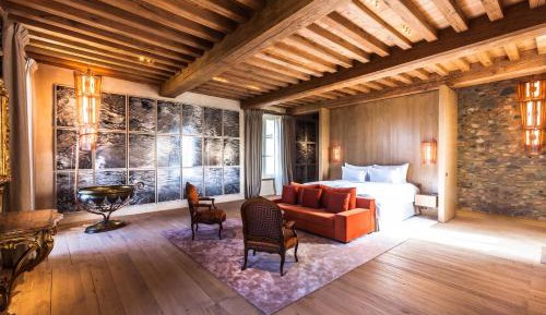 Superior King Suite