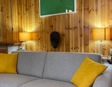 Deluxe Studio