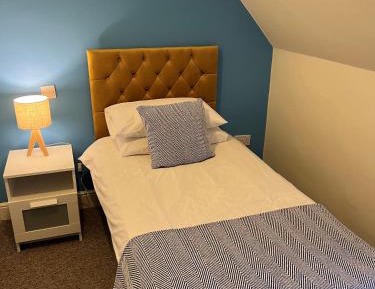 Standard Single Room with Shower