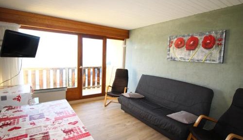 Apartment (8 Adults)
