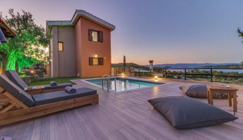 Villa with Private Pool