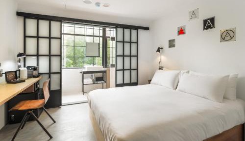 Medium Double Room with Garden View