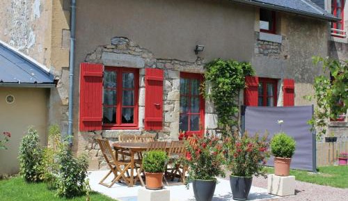 Two-Bedroom Holiday Home
