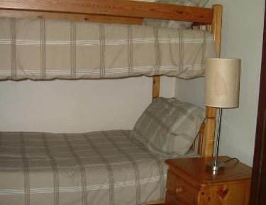 Family Room (2 Adults + 2 Children)