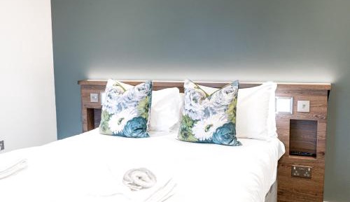 Standard King Room
