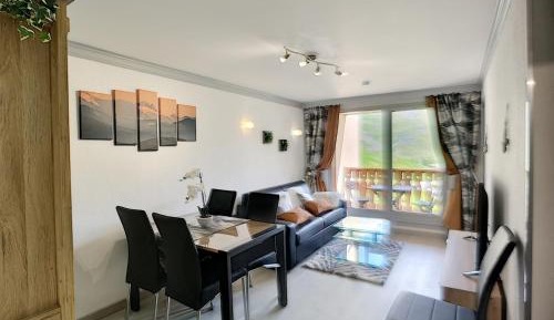 Apartment (6 Adults)
