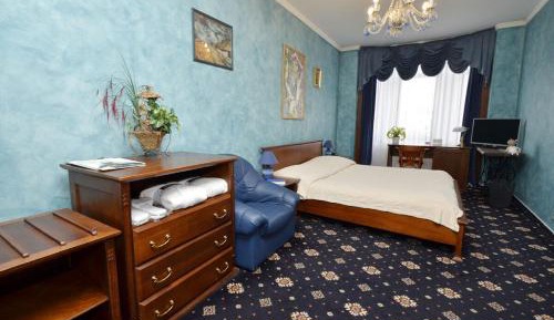 Deluxe Double Room with Bath