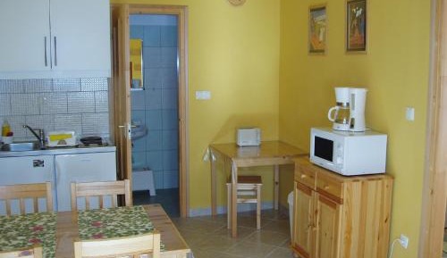 One-Bedroom Apartment (2 Adults)