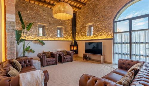 Villa with Garden View