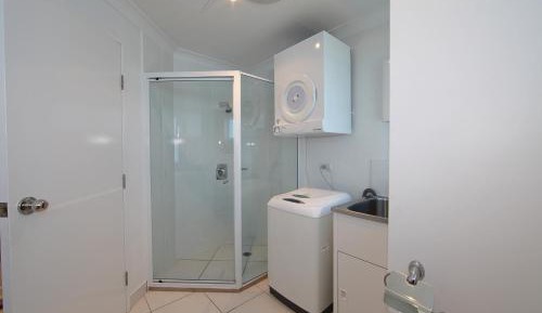 Two-Bedroom Apartment with Park View 2N
