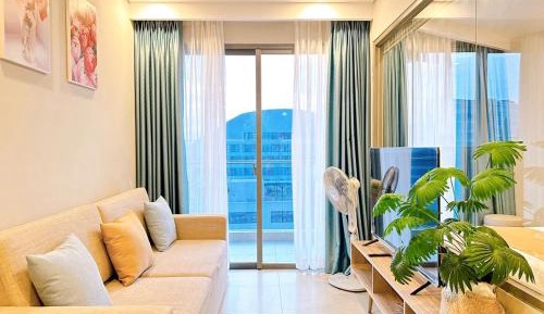 Apartment with Balcony