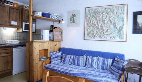 Apartment (6 Adults)
