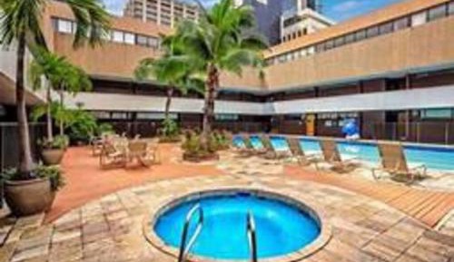 Two-Bedroom Apartment with Mountain View