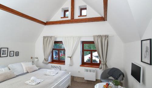 Double Room with Private Bathroom