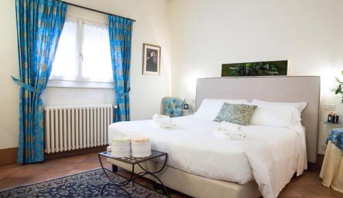 Large Double or Twin Room