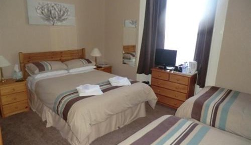 Double Room with Private Bathroom
