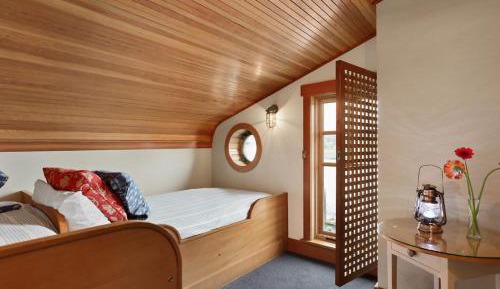 Captain's Suite with View