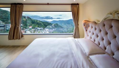 Queen Room with Sea View