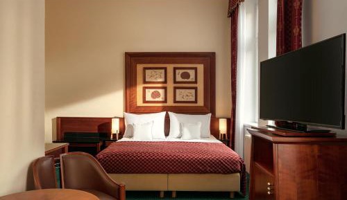 Comfort Triple Room with Wellness Access