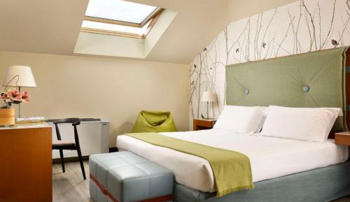 Superior Queen Room