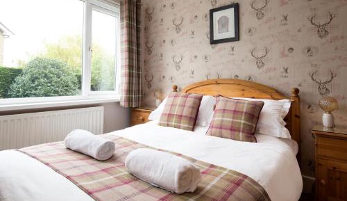 Deluxe Double Room with Shower