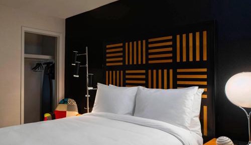 Petite Double Bed Room