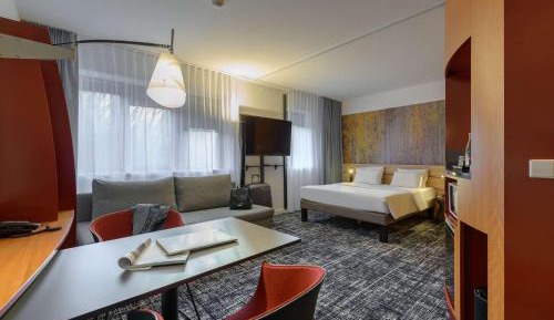 Standard Suite