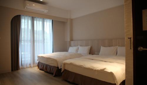 Family Room with Private Bathroom