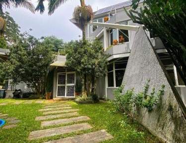 Standard Villa