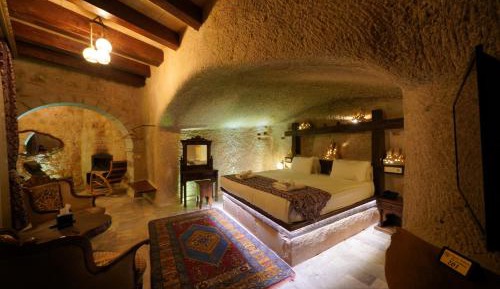 King Suite with Balcony
