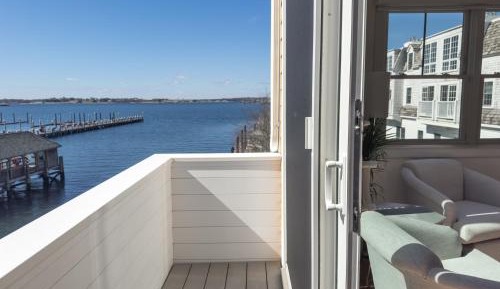 Waterfront Suite