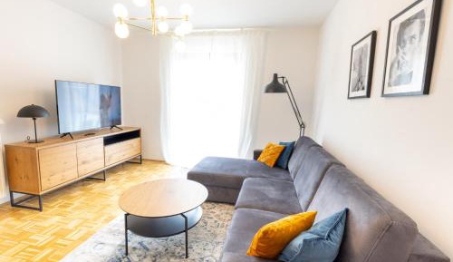One-Bedroom Apartment with Balcony