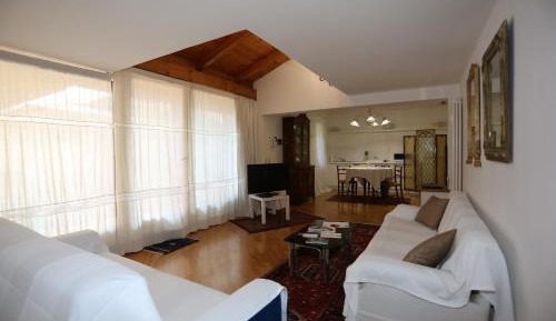 Executive King Suite