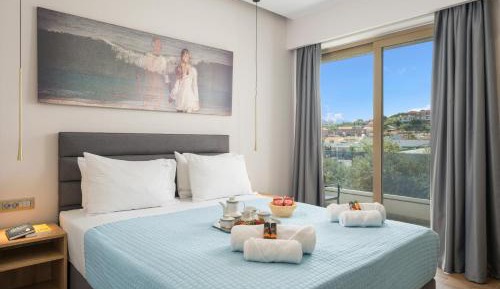 Apartment with Garden View