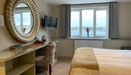 Superior Twin Room with Sea View
