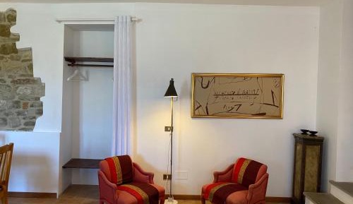 Apartment with Garden View