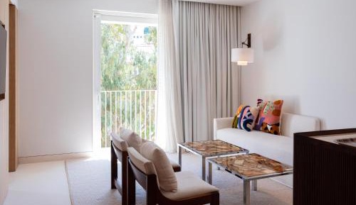Plaza Suite