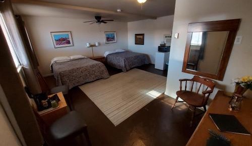 Classic Quadruple Room