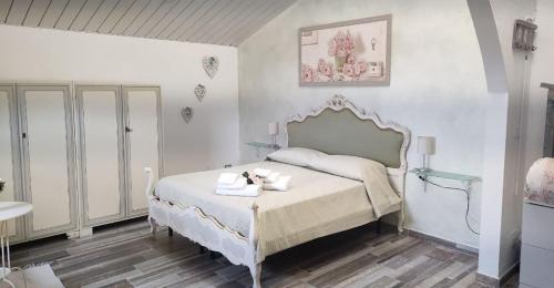 Double or Twin Room with Sea View