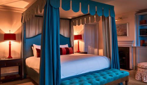 King Henry VIII Suite