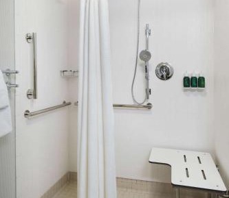 Two Bedroom Suite Queen in Each with Roll-In Shower - Mobility Accessible 