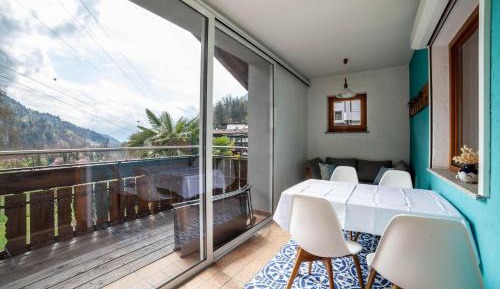 Superior One-Bedroom Apartment