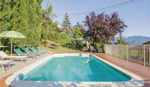 Two-Bedroom Holiday Home