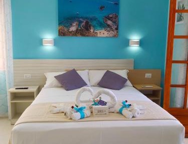 Deluxe Triple Room with Sea View