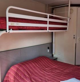 Triple Room (1 Double Bed + 1 Single Bed)