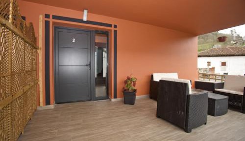 One-Bedroom Apartment 2